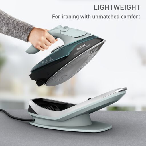 Tefal Freemove Power Cordless Steam Iron FV6672 ƒ?? Powerful 2600W, Lightweight, Smart Auto-Off, Anti-Drip, Anti-Scale